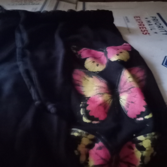 Woman's Butterflies Shorts - Picture 2 of 3